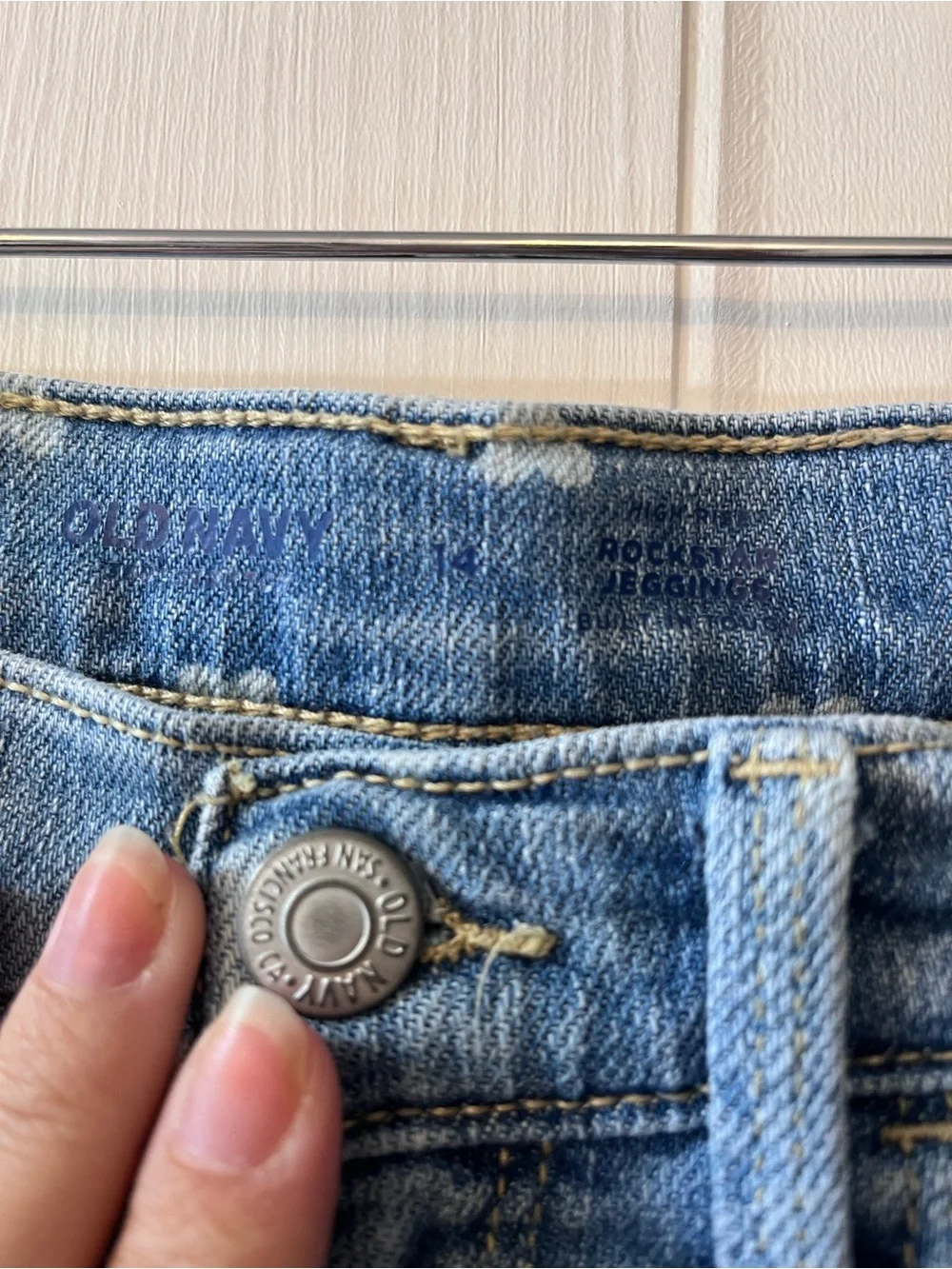 Old Navy Kids BUNDLE Two Jeans Embroidered Flare Jeans & Skinny Heart Jeans